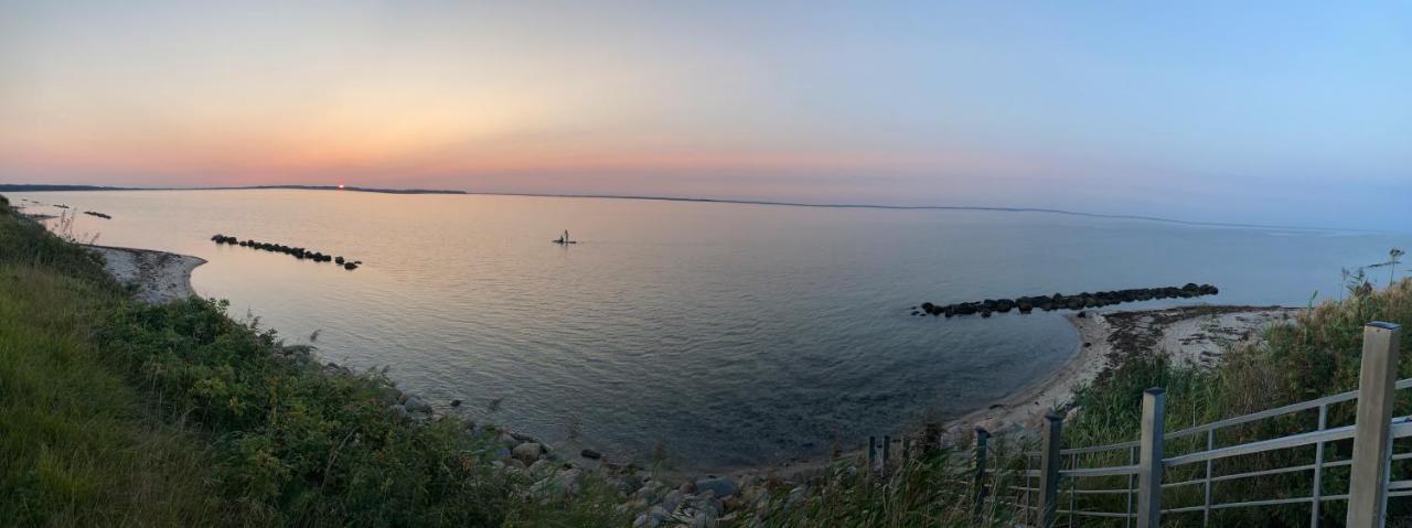 Immaculate 2-Bed House At The Beach 12H Brenderup Extérieur photo